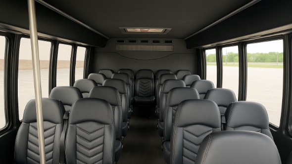 midvale 28 passenger minibus
