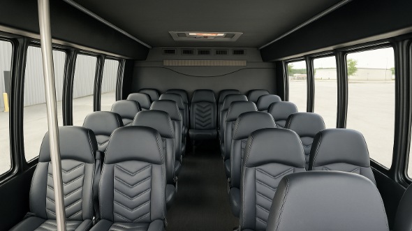provo 28 passenger minibus
